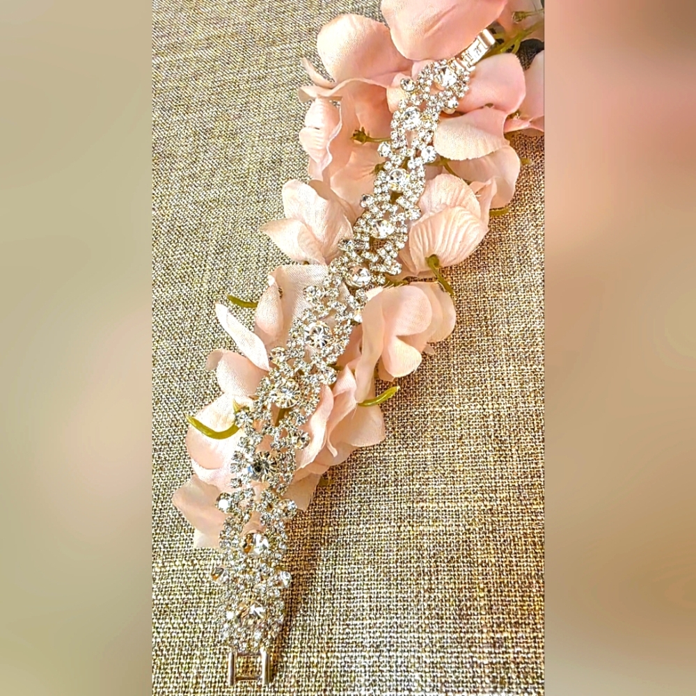 Silvertone Crystal Rhinestone Bracelet.  Bridal Bracelet